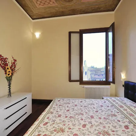 Castello Di Godego Sleeps 7 Air Con Wifi *